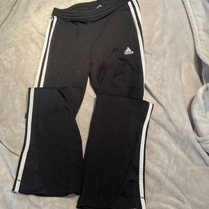 Adidas lightweight joggers